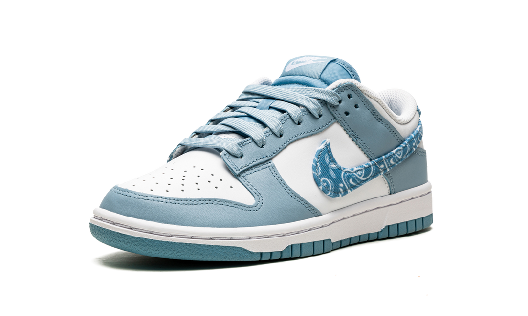NIKE DUNK LOW BLUE PAISLEY WOMENS