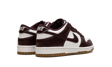 NIKE DUNK LOW BURGUNDY CRUSH GUM GS — Stock