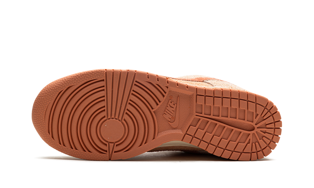 NIKE DUNK LOW BURNT SUNRISE WOMENS