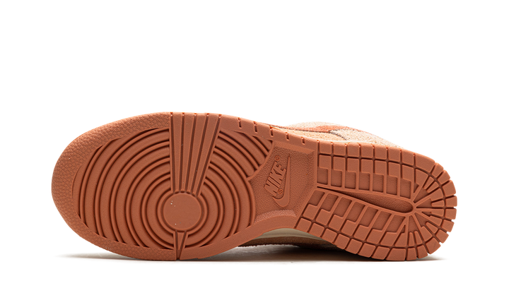 NIKE DUNK LOW BURNT SUNRISE WOMENS