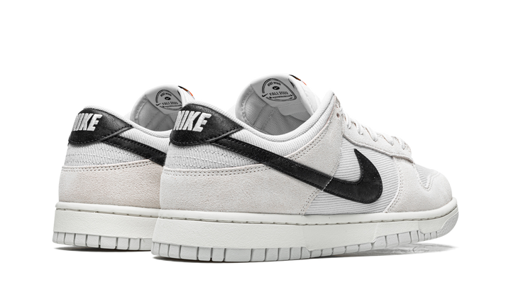 NIKE DUNK LOW CERTIFIED FRESH