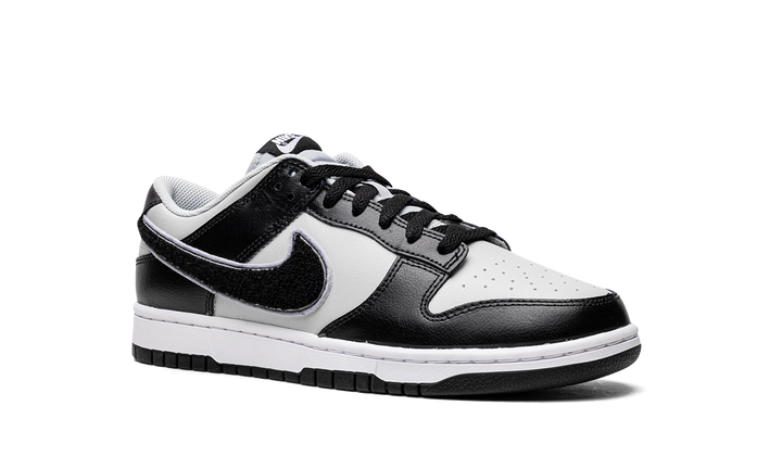 NIKE DUNK LOW CHENILLE SWOOSH BLACK GREY