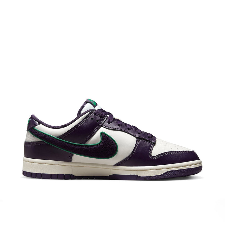 NIKE DUNK LOW CHENILLE SWOOSH GRAND PURPLE