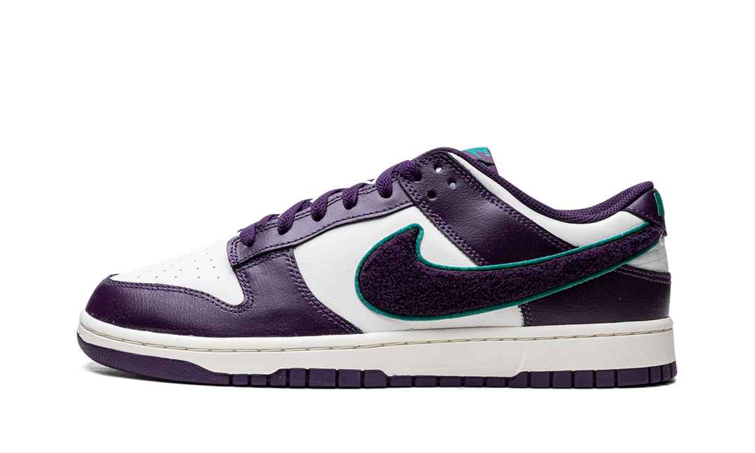 NIKE DUNK LOW CHENILLE SWOOSH GRAND PURPLE