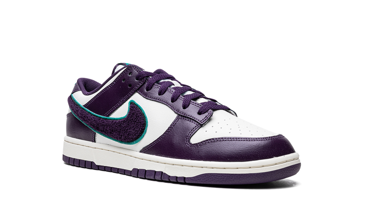 NIKE DUNK LOW CHENILLE SWOOSH GRAND PURPLE