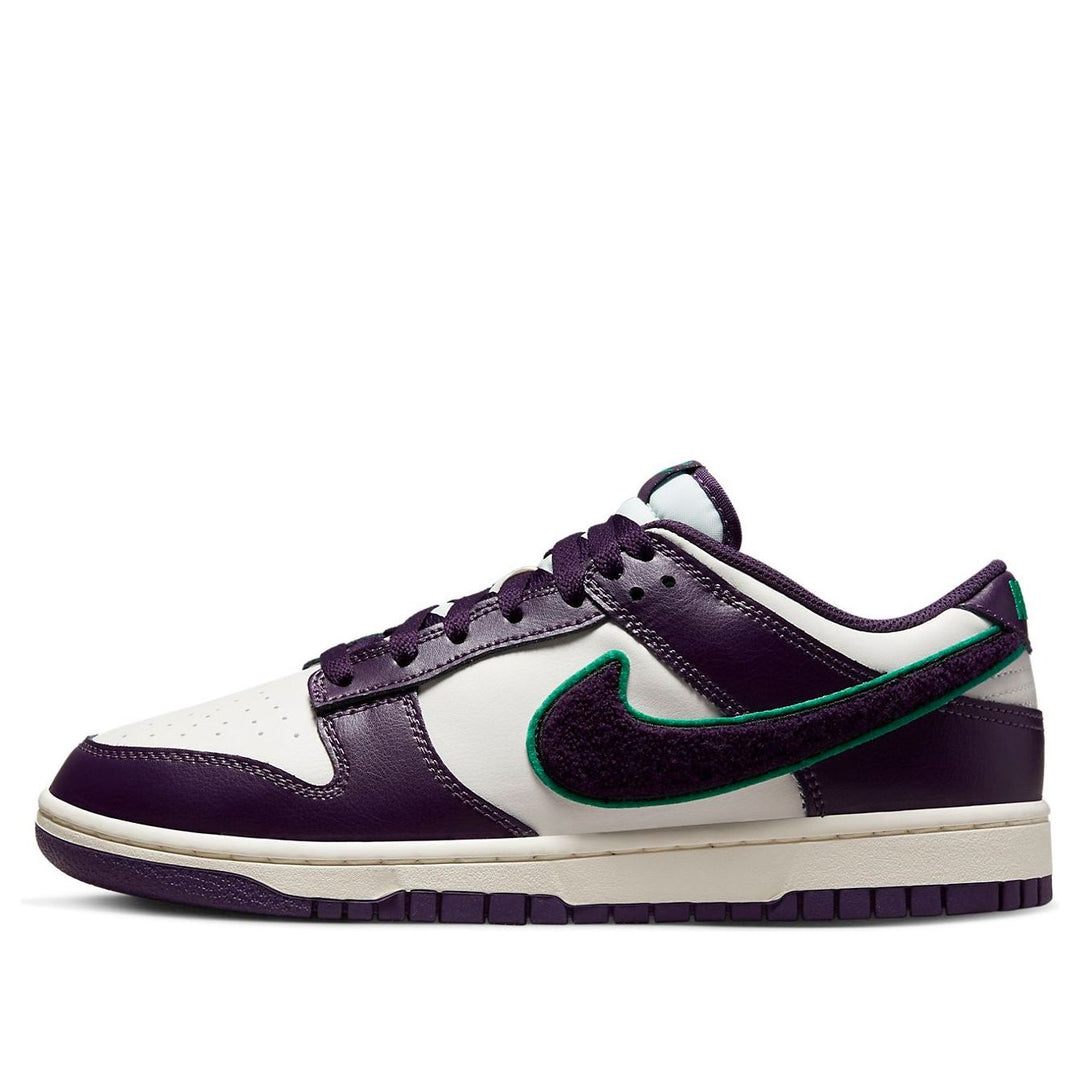 NIKE DUNK LOW CHENILLE SWOOSH GRAND PURPLE