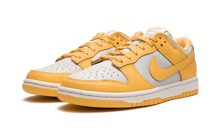 NIKE DUNK LOW CITRON PULSE WOMENS