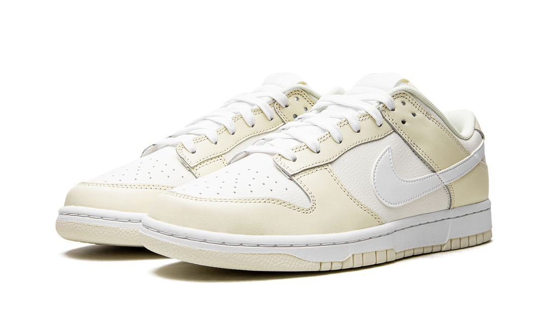 NIKE DUNK LOW &