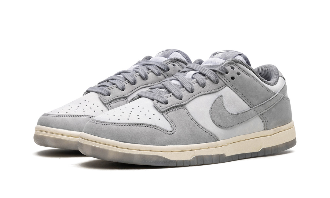 NIKE DUNK LOW COOL GREY FOOTBALL GREY (WOMEN&