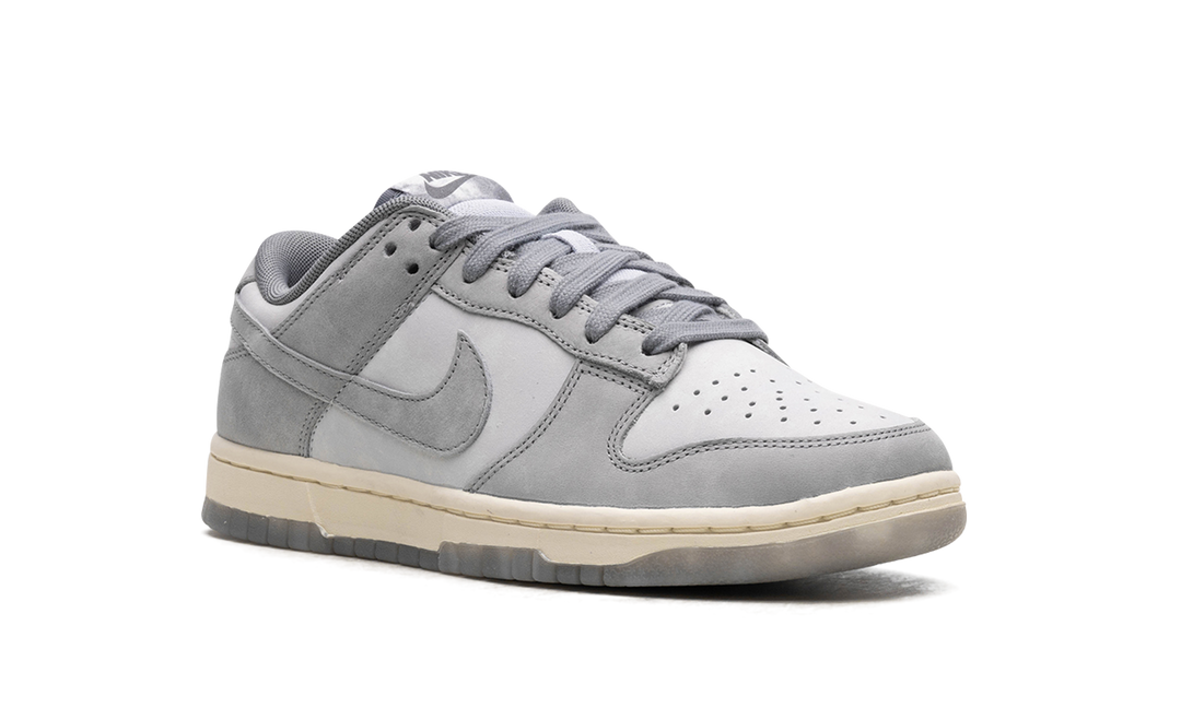 NIKE DUNK LOW COOL GREY FOOTBALL GREY (WOMEN&