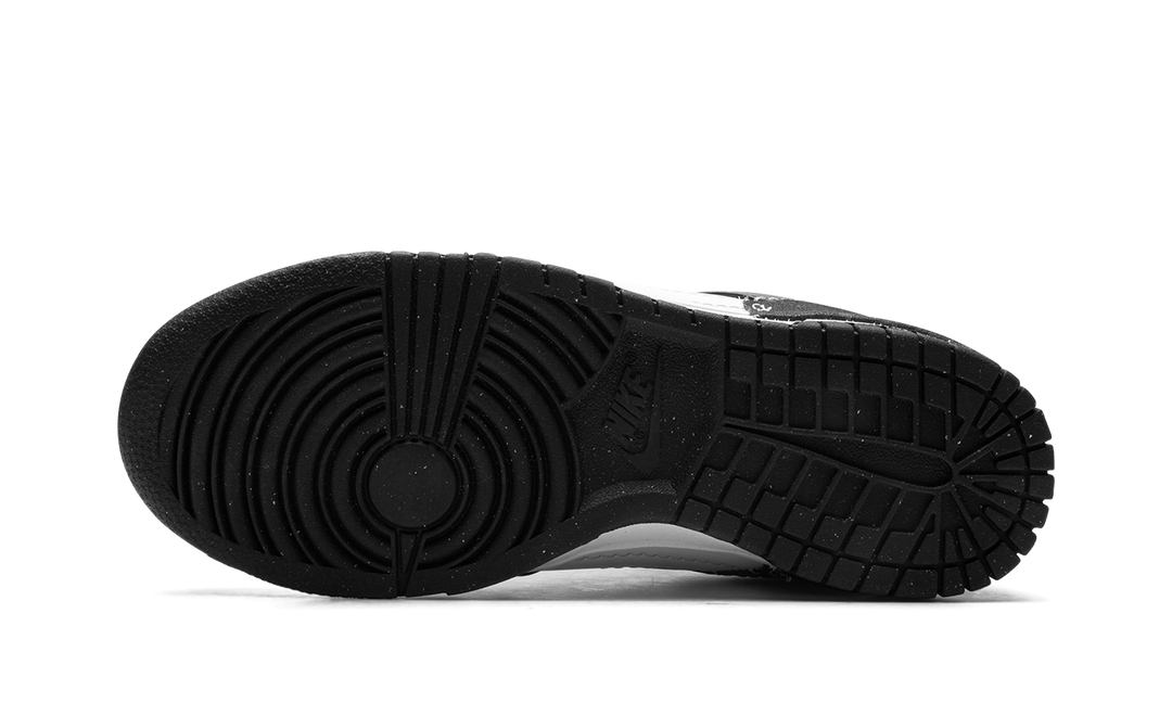NIKE DUNK LOW DISRUPT 2 PANDA WOMENS