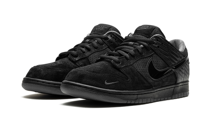 NIKE DUNK LOW DUCKS OF A FEATHER BLACK UNIVERSITY OF OREGON PE — Stock 