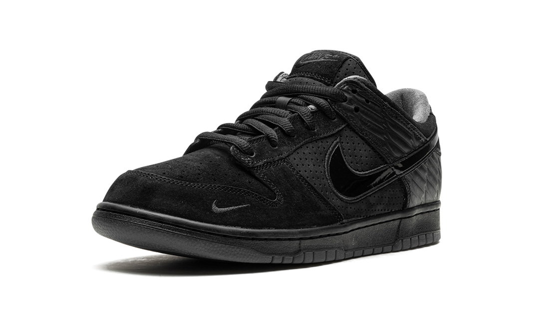 NIKE DUNK LOW DUCKS OF A FEATHER BLACK UNIVERSITY OF OREGON PE — Stock 