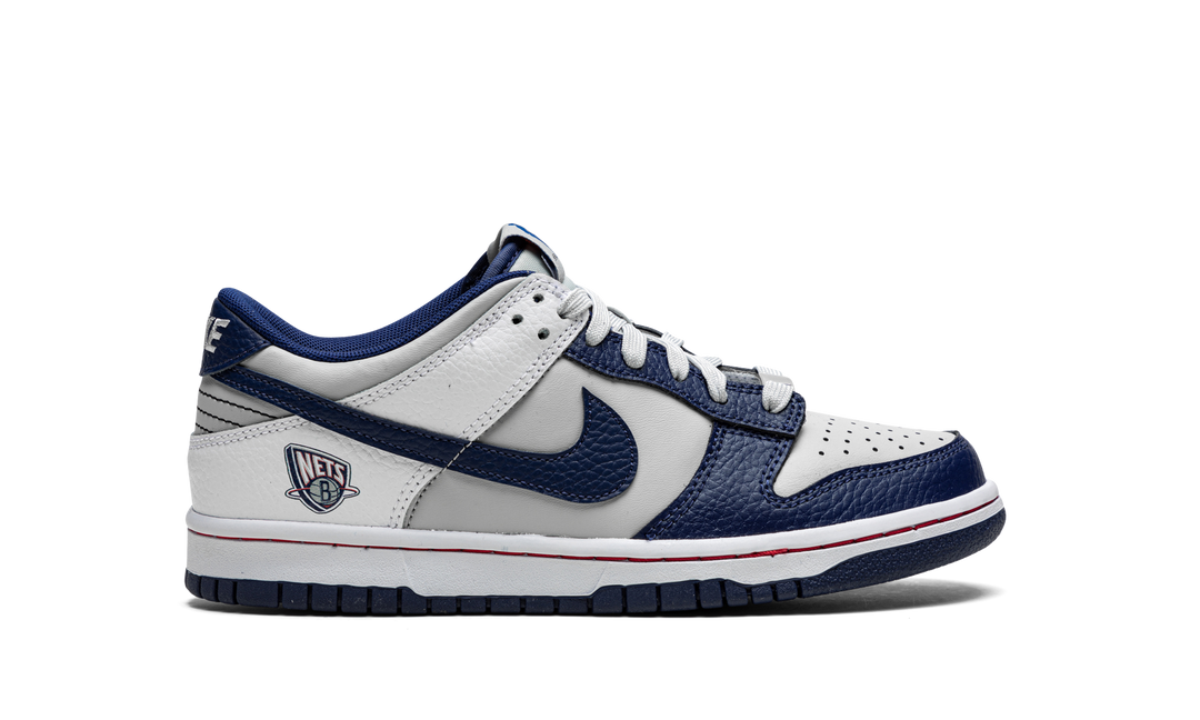 NIKE DUNK LOW EMB NBA BROOKLYN NETS GS