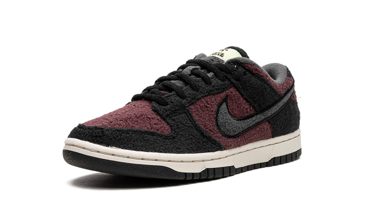 NIKE DUNK LOW FLEECE BLACK MAROON
