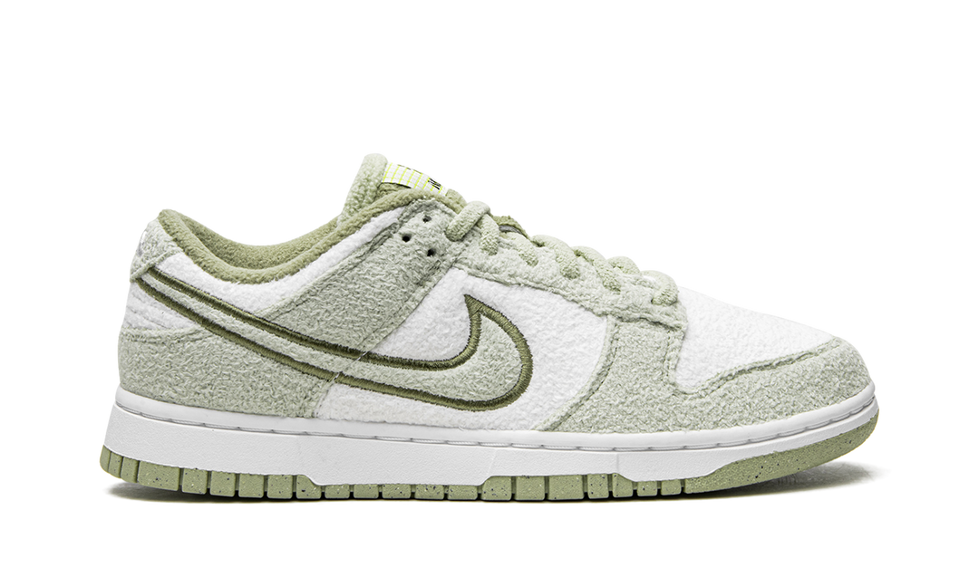 NIKE DUNK LOW FLEECE GREEN