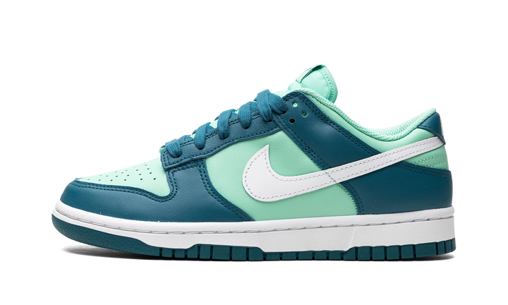 NIKE DUNK LOW GEODE TEAL WOMENS