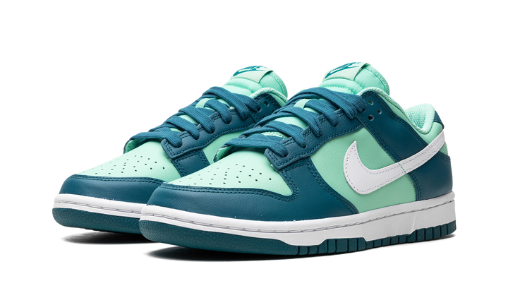 NIKE DUNK LOW GEODE TEAL WOMENS