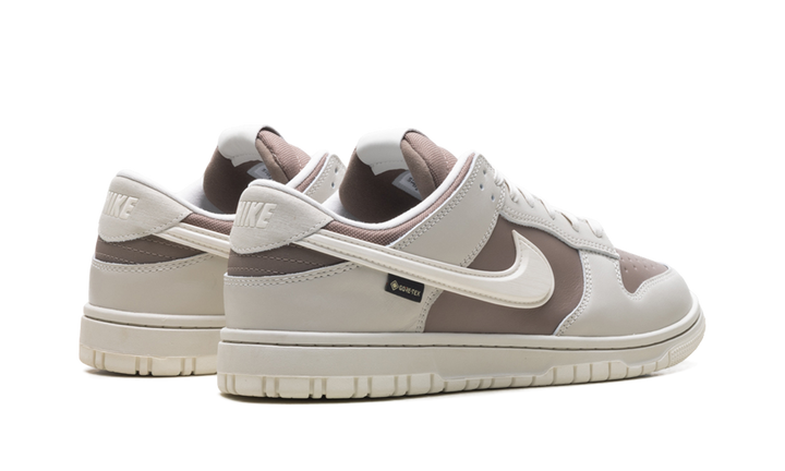 NIKE DUNK LOW GORE-TEX LIGHT BONE