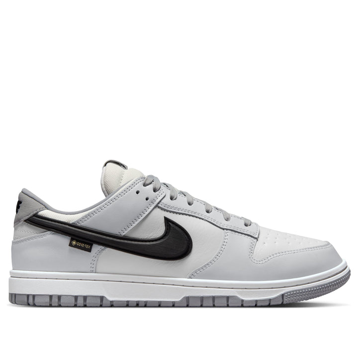 NIKE DUNK LOW GORE-TEX SUMMIT WHITE LIGHT SMOKE GREY