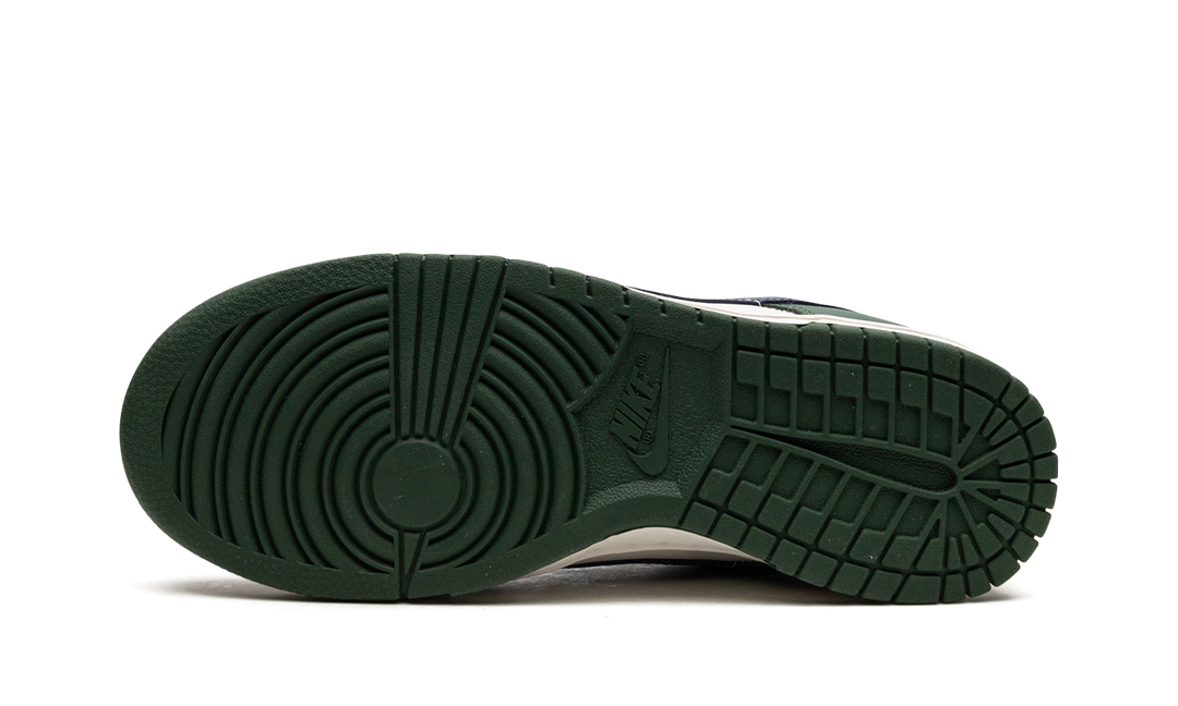 NIKE DUNK LOW GORGE GREEN