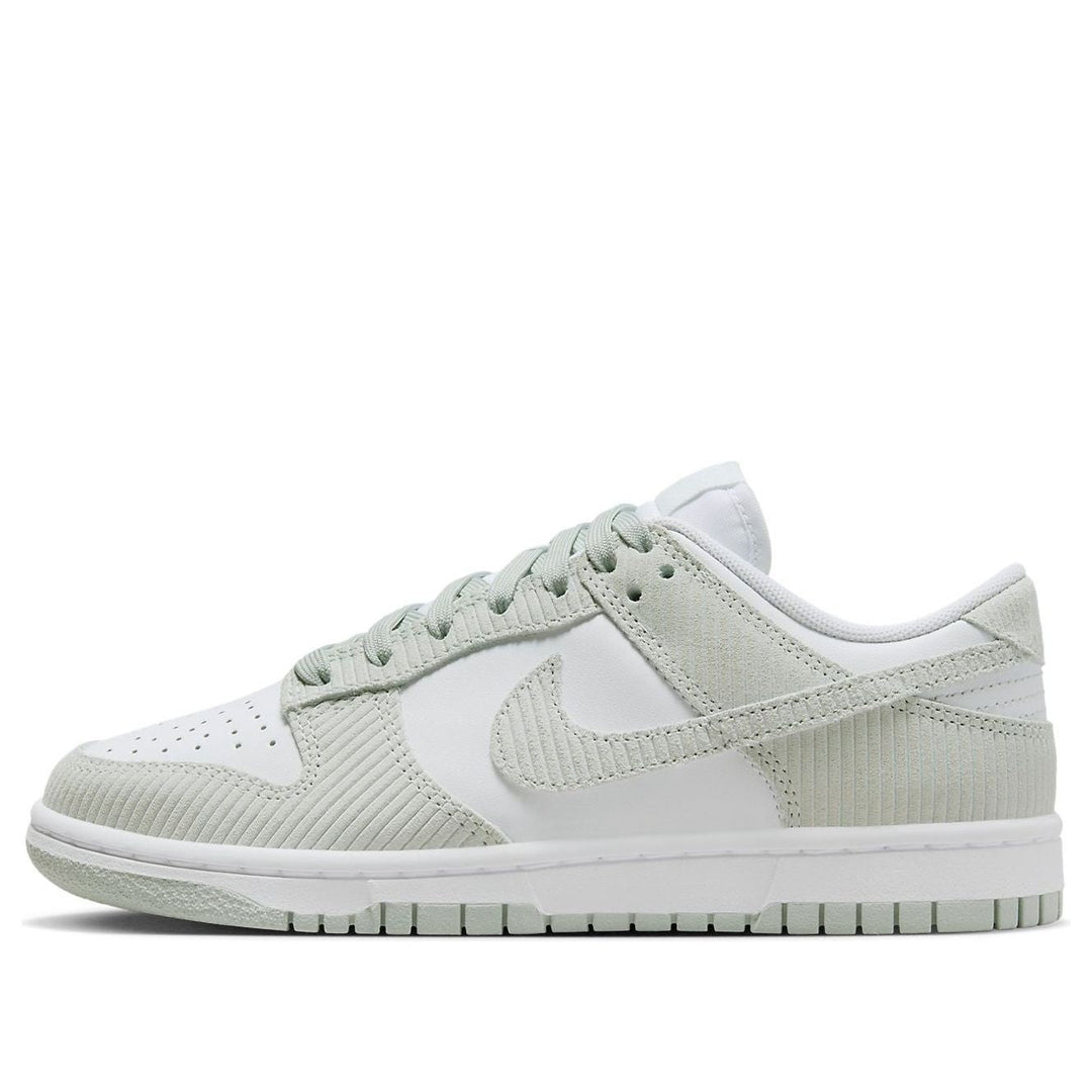 NIKE DUNK LOW GREY CORDUROY WOMENS — Stock 