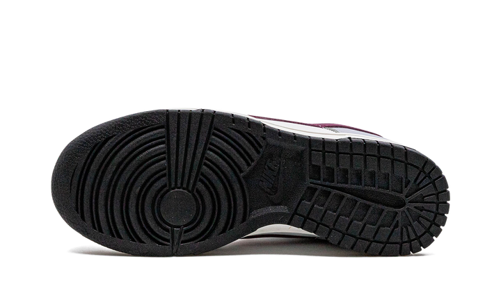 NIKE DUNK LOW GREY WHITE BURGUNDY WOMENS