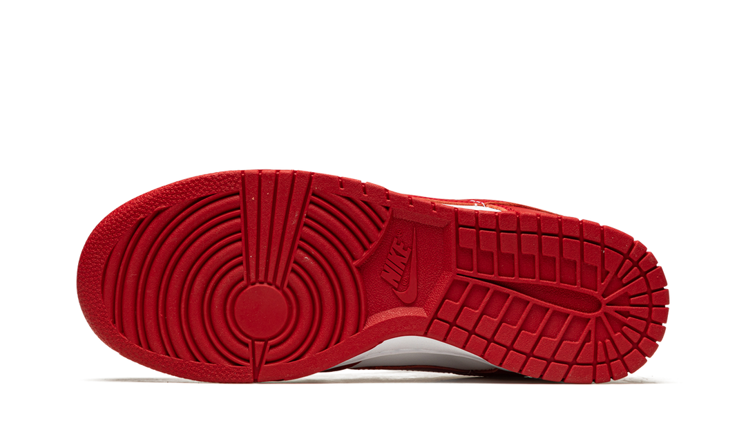 NIKE DUNK LOW GYM RED