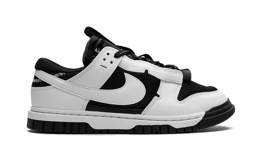 NIKE DUNK LOW JUMBO PANDA