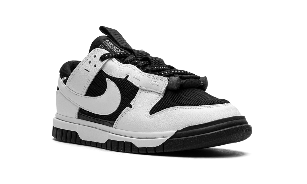 NIKE DUNK LOW JUMBO PANDA