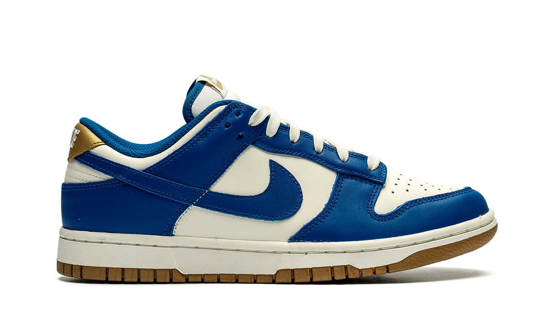 NIKE DUNK LOW KANSAS CITY ROYALS WOMENS
