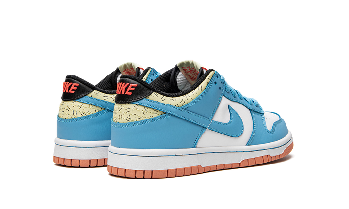 NIKE DUNK LOW KYRIE IRVING BALTIC BLUE GS