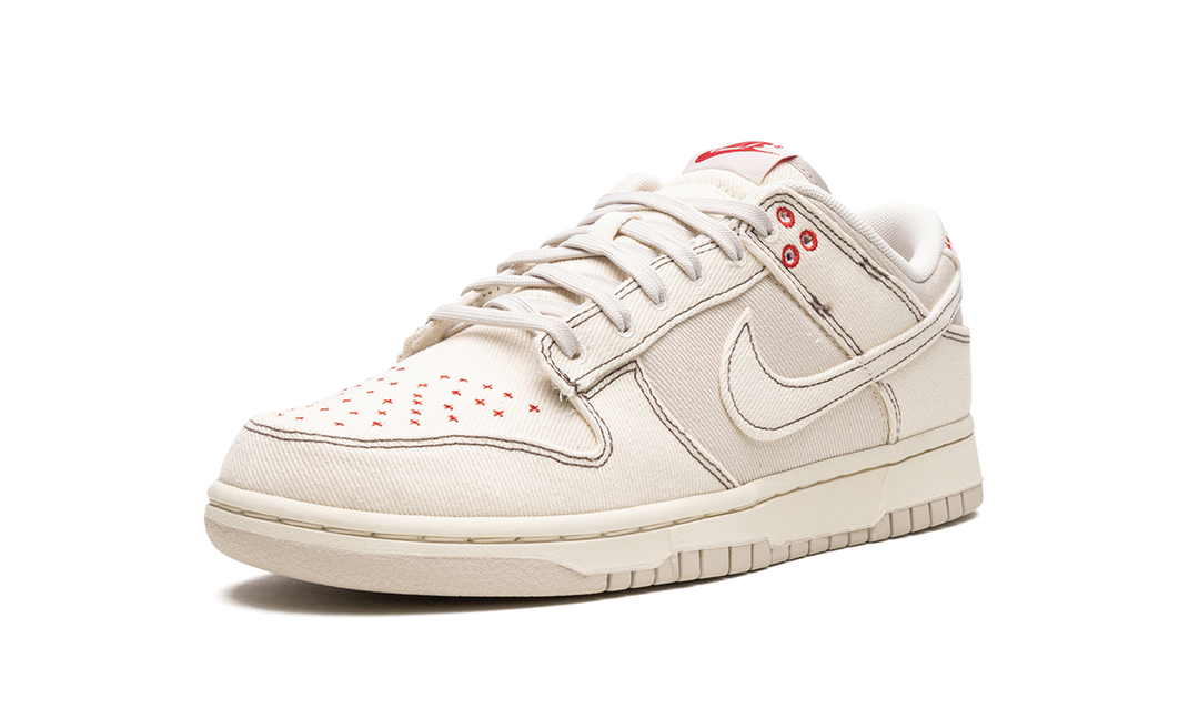 NIKE DUNK LOW LIGHT OREWOOD BROWN