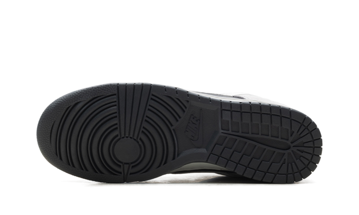 NIKE DUNK LOW LIGHT SMOKE GREY ANTHRACITE