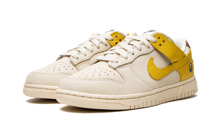 NIKE DUNK LOW LX BANANA WOMENS