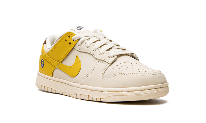 NIKE DUNK LOW LX BANANA WOMENS
