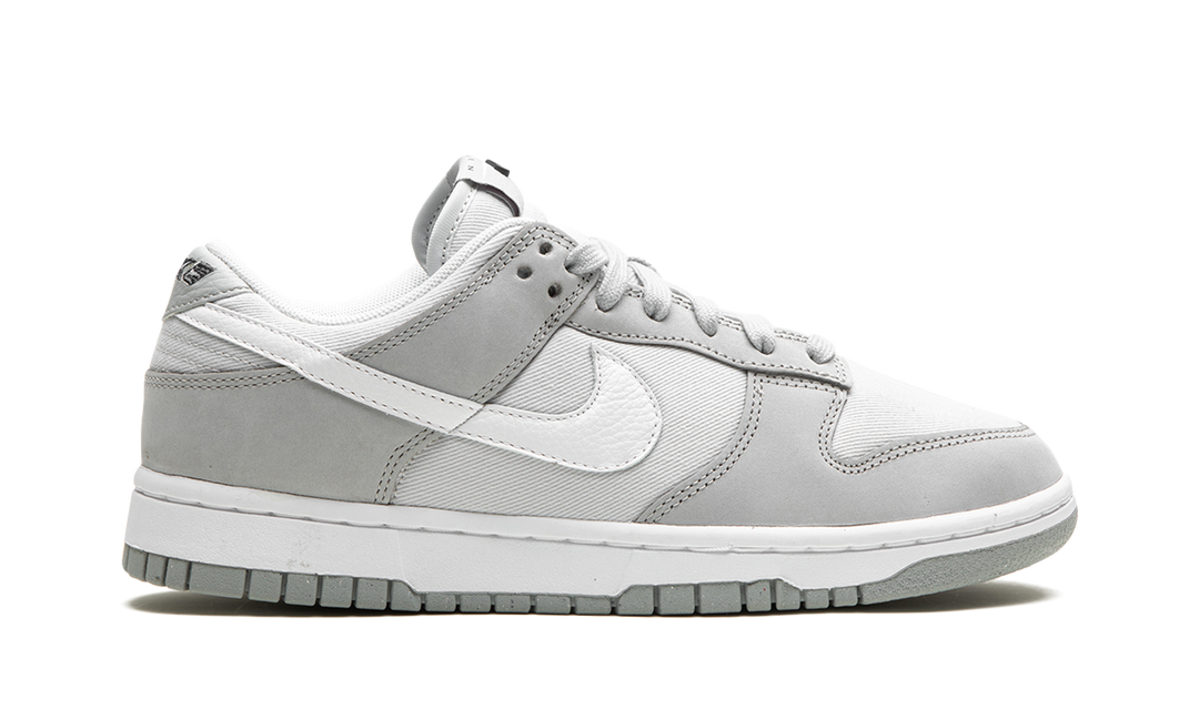 NIKE DUNK LOW LX LIGHT SMOKE GREY WOMENS