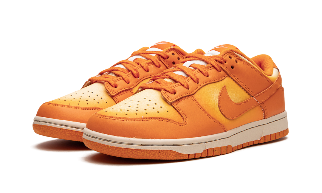 NIKE DUNK LOW MAGMA ORANGE WOMENS