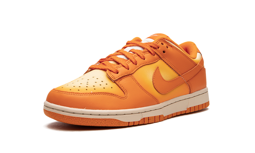 NIKE DUNK LOW MAGMA ORANGE WOMENS
