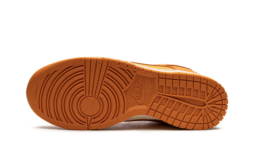 NIKE DUNK LOW MAGMA ORANGE WOMENS