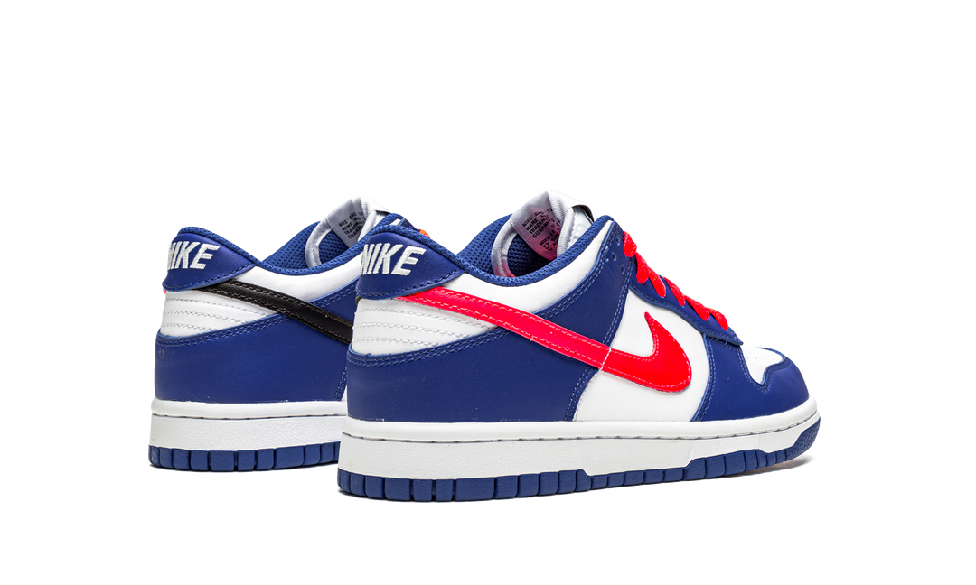 NIKE DUNK LOW MISMATCHED SWOOSH GS