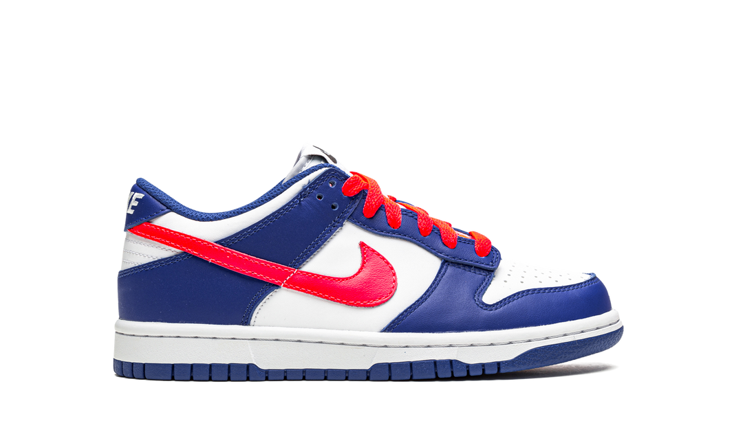 NIKE DUNK LOW MISMATCHED SWOOSH GS