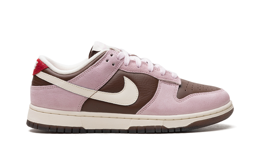 NIKE DUNK LOW NEAPOLITAN — Stock 