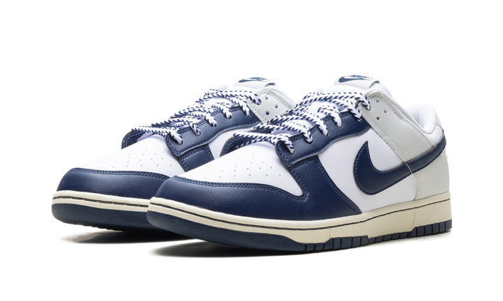 NIKE DUNK LOW NEW YORK YANKEES