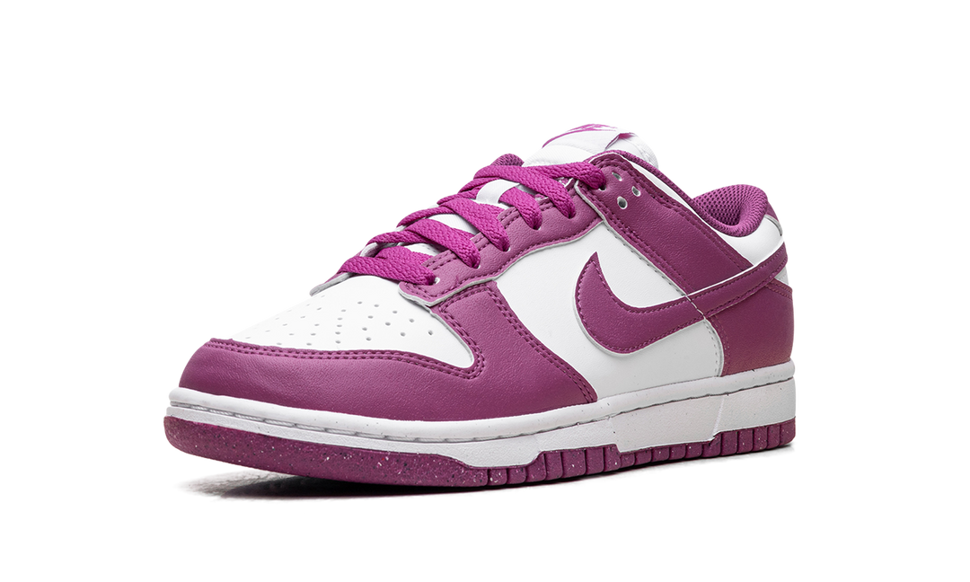NIKE DUNK LOW NEXT NATURE HOT FUCHSIA WOMENS