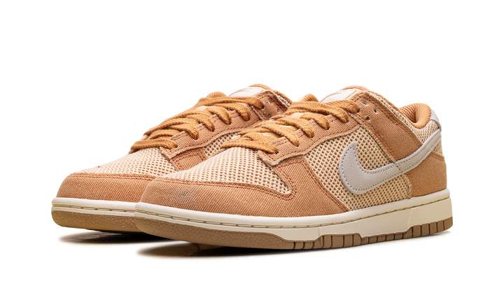 NIKE DUNK LOW NEXT NATURE SE AMBER BROWN WOMENS