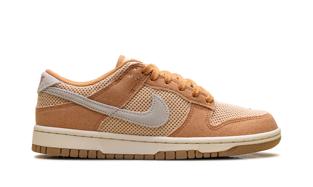 NIKE DUNK LOW NEXT NATURE SE AMBER BROWN WOMENS