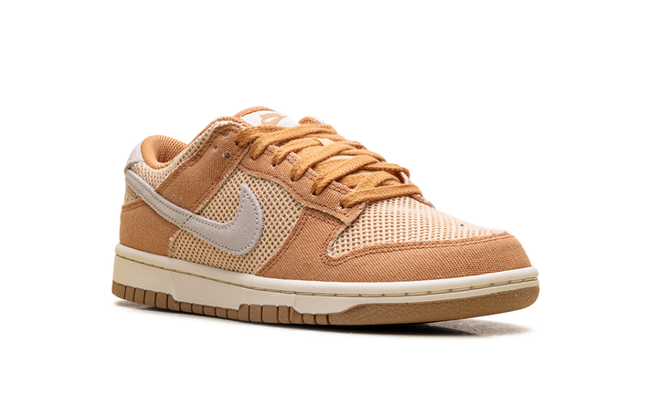 NIKE DUNK LOW NEXT NATURE SE AMBER BROWN WOMENS