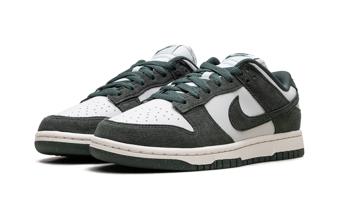 NIKE DUNK LOW NEXT NATURE VIINTAGE GREEN WOMENS