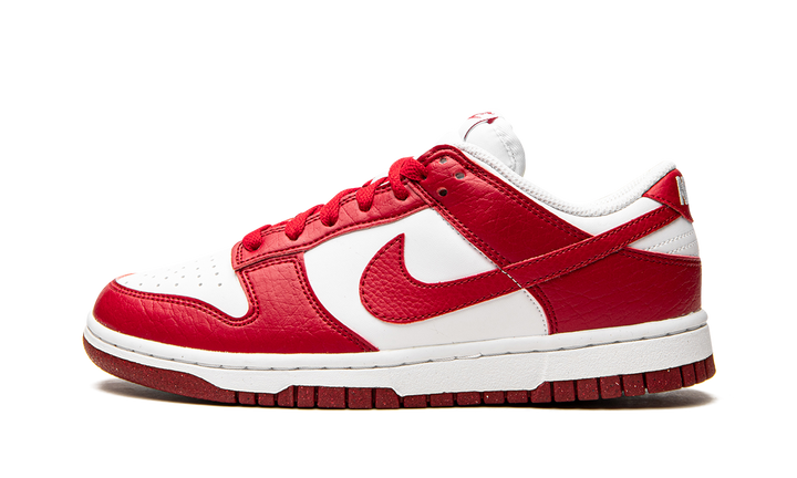 NIKE DUNK LOW NEXT NATURE WHITE GYM RED WOMENS